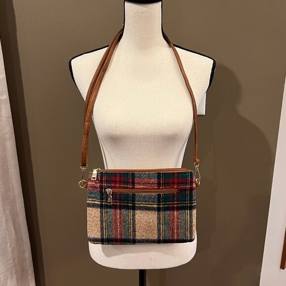 Jen & Co. Plaid Crossbody Clutch with gold zippers, detachable straps - Picture 1 of 10